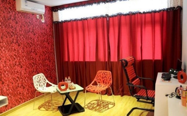 Tangtang Theme Inn