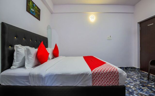 OYO 40937 Calangute Comforts