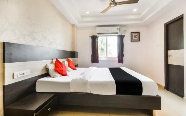 Hotel Rr Grand by OYO Rooms