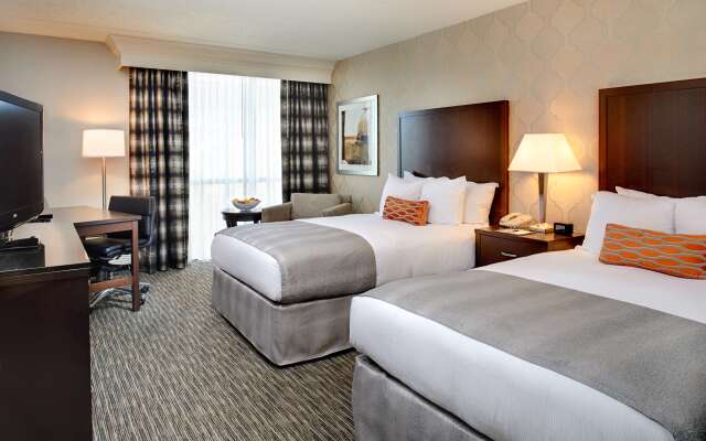 DoubleTree by Hilton Detroit - Dearborn