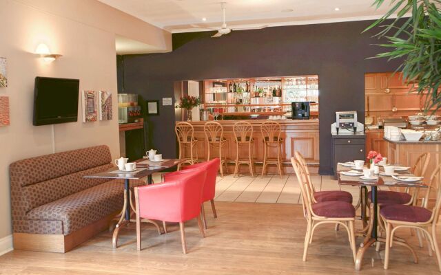 Premier Express Inn George