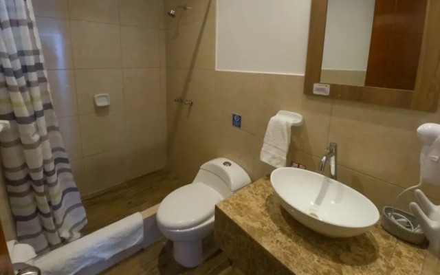 Hotel La Colina
