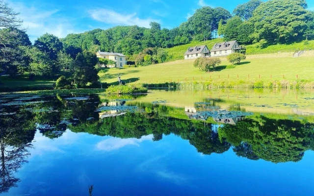 Rosecraddoc Manor Self Catering Holidays