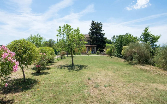 Scenic Apartment in Ascoli Piceno with Hot Tub