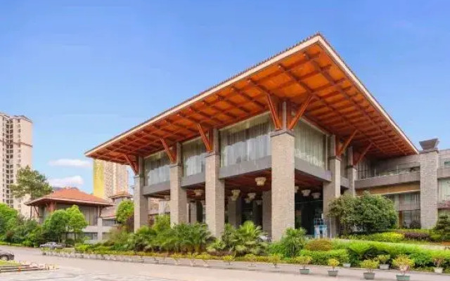 Kai Li  Heaven-sent Resort Hotel