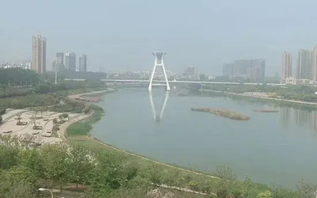 Tong Tong Hotel Chain (Dengzhou Hotel)