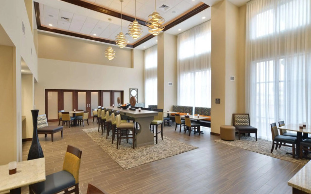 Hampton Inn & Suites Chippewa Falls