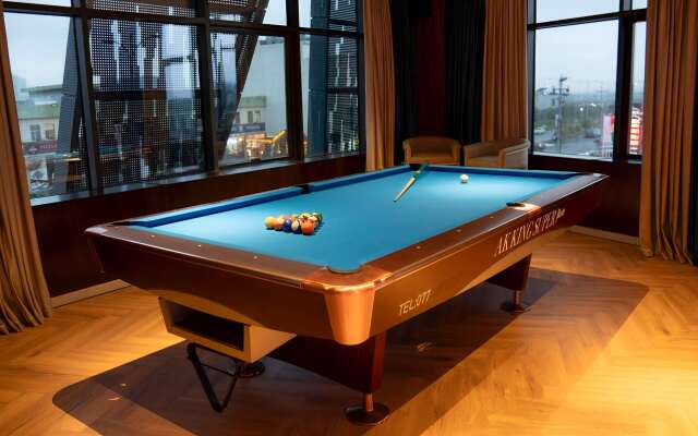 Ramada Hotel & Suites by Wyndham Erbil 32 Park