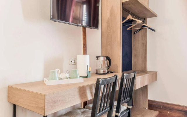 Ariana Luxury Guest House