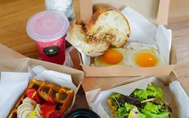 Rumah Villa by EVDEkimi - Quiet Ubud escape with Pool and Outdoor lounge