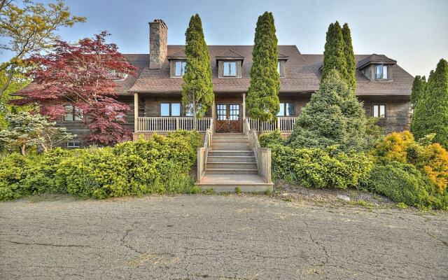 Grand Niagara Estate Lodge
