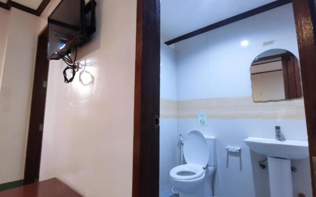 Alocasia Hostel