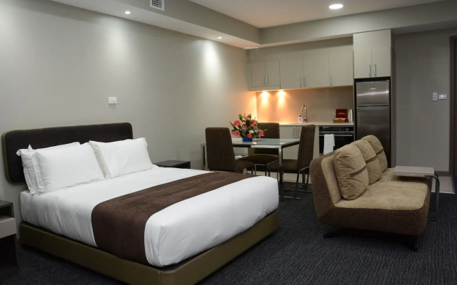 Ratsun Nadi Airport Apartment Hotel