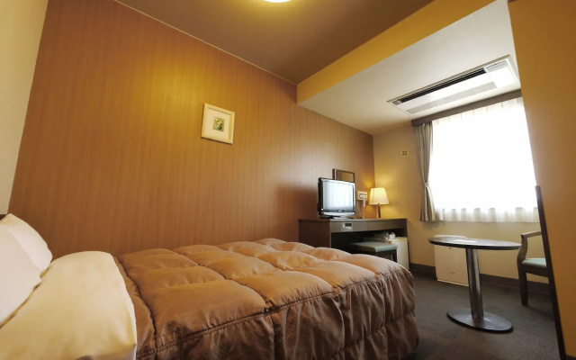 Hotel Route Inn Takasakieki Nishiguchi