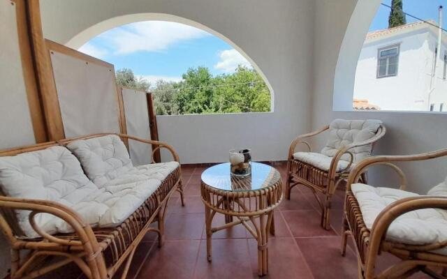 Sunblaze Studios1 Spetses