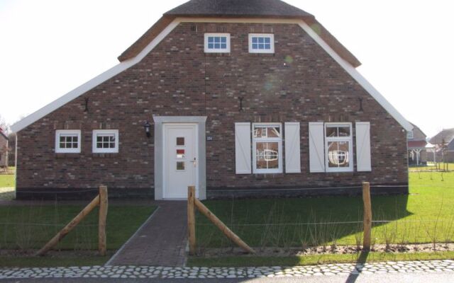 Buitenhof De Leistert 12160