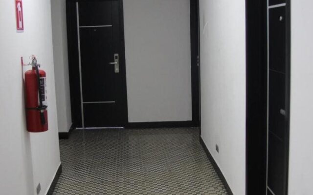 Hotel Dluxe & Suites