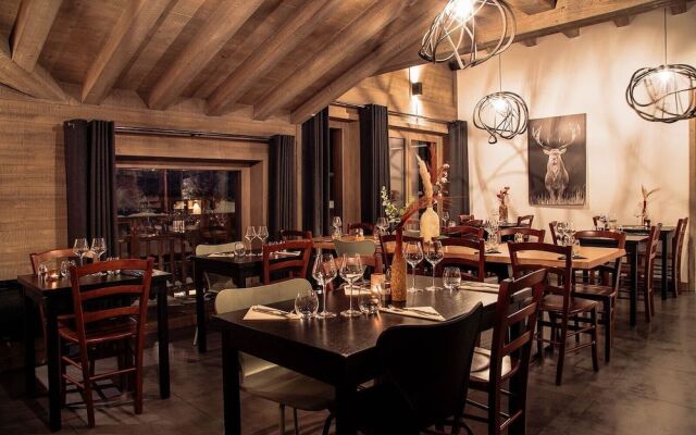 Victoria Lodge, Friendly Hotel