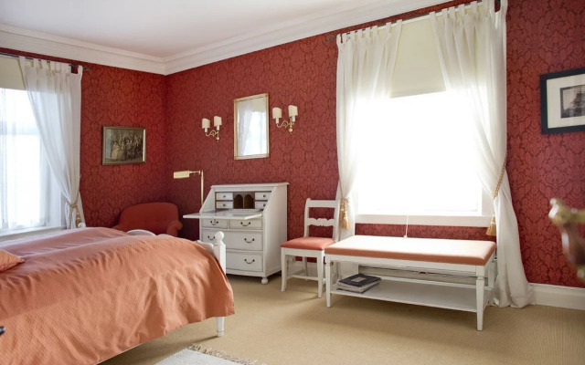 Høyevarde Fyrhotell