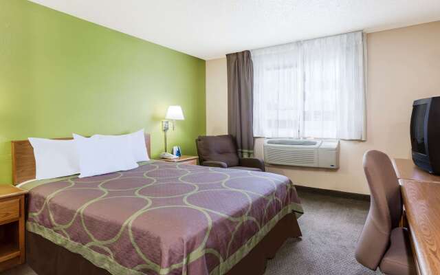 Super 8 by Wyndham Tappahannock VA