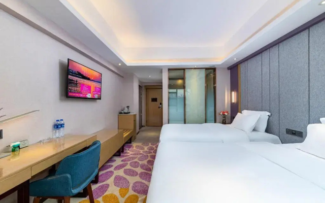 Lavande Hotel (Shenzhen Airport, Fuyong Metro Station)