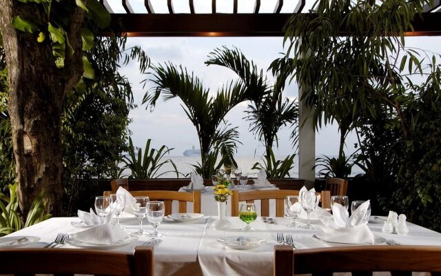 Sunset Beach Resort
