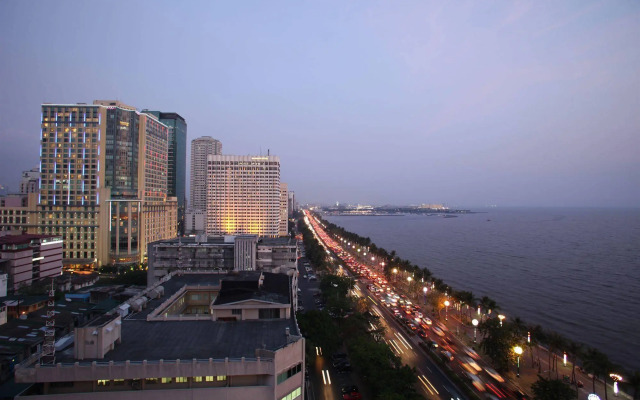 Sunny Bay Suites