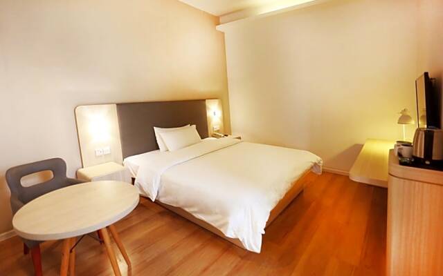 Hanting Hotel Shanghai Hongqiao Hechuan Road