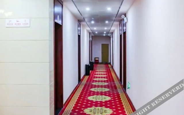 Oyo Hongta Hotel