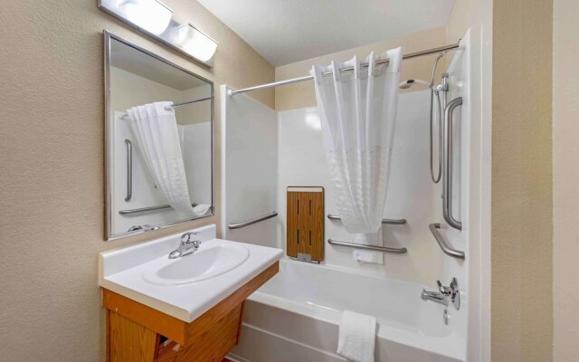 WoodSpring Suites Oklahoma City Norman