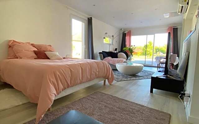 Agréable chambre d’hôte calme avec piscine