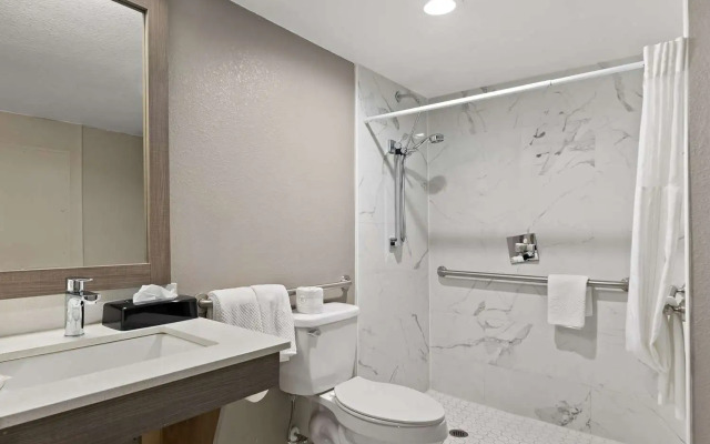 Quality Suites Wildwood - The Villages