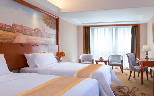 Vienna International Hotel