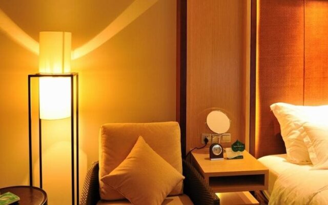 Sanjiang Forest Hot Spring Dumashi Hotel
