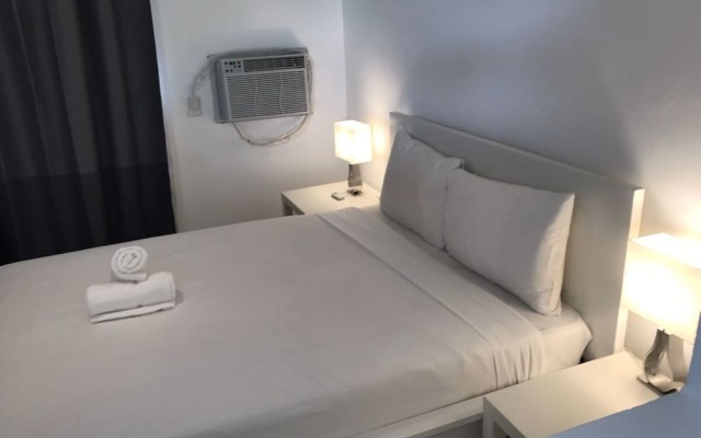 Hallandale Beach Resort Apartment