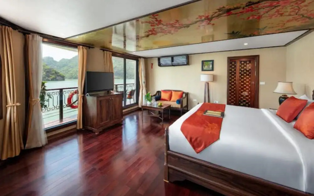 Indochine Lan Ha Bay