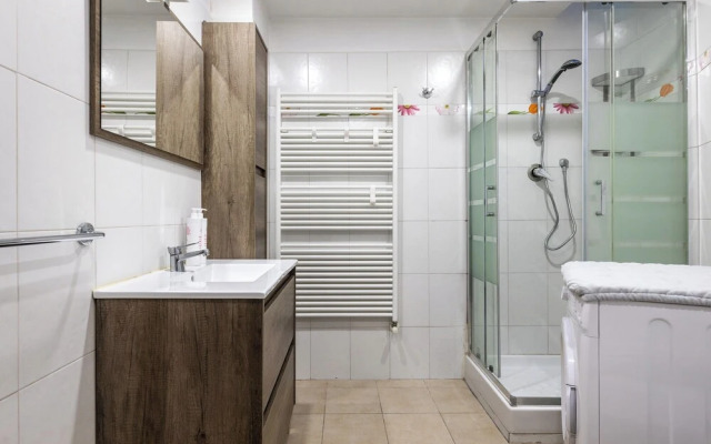 Massarenti 31 Modern Duplex