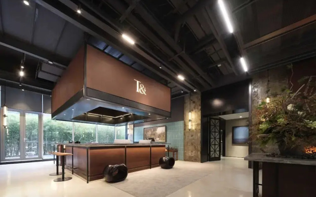 Shanghai T Plus Hotel Residence