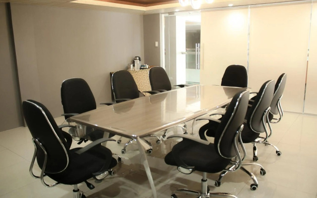 1A Express Hotel