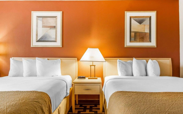 Quality Inn Petaluma - Sonoma