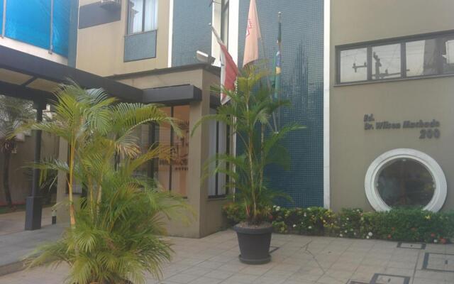 Machado's Plaza Hotel