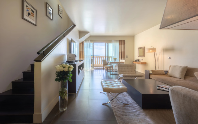 Monte-Carlo Bay Hotel & Resort
