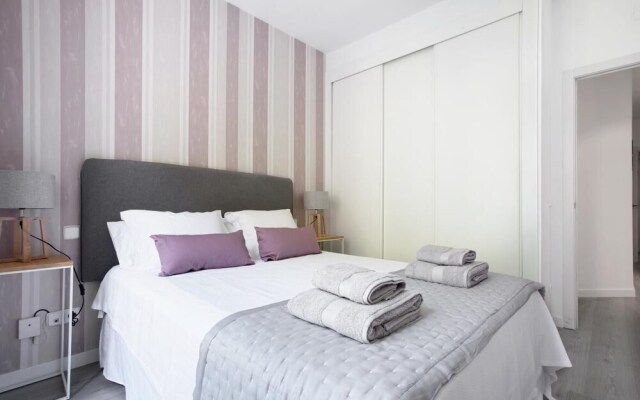 Near Reina Sofia Museum. 6Pax. 2Bedrooms. Reina Sofia Iii