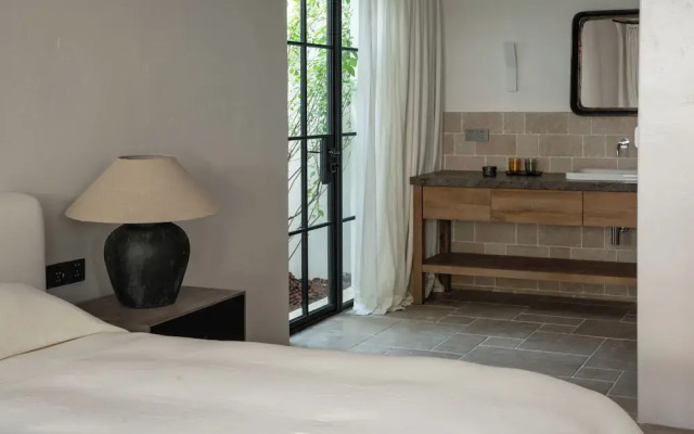 Apartment No. 15 I. P. Pavlova 34