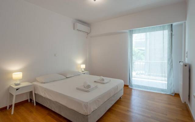 Hippocrates - Faliro Deluxe Apartment