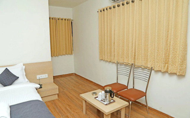 Hotel The Rivera