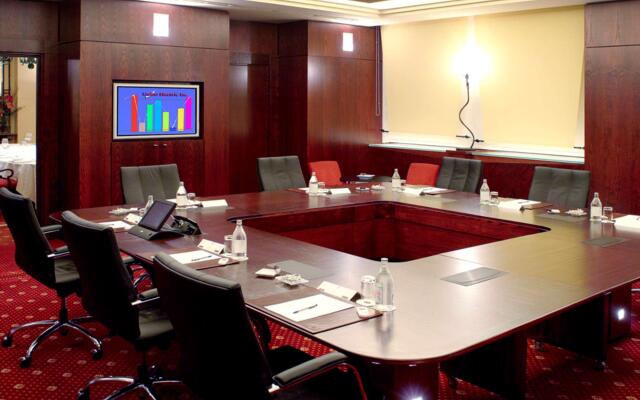 Hotel Pullman Madrid Airport & Feria