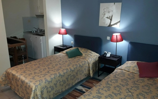 Athina City Hotel