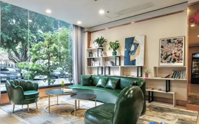 Shangyi Hotel (Jiangnan Wanda Medical Center)