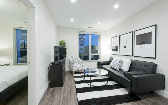 Chic 3BR in Lower Roxbury by Sonder